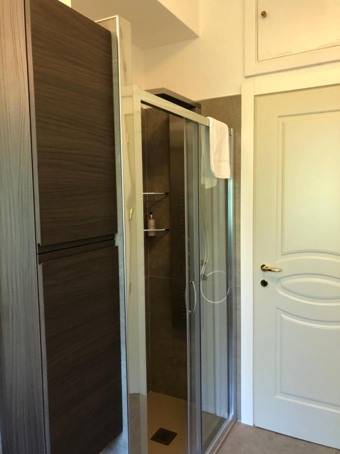 סירמיונה Sunset Apartment מראה חיצוני תמונה
